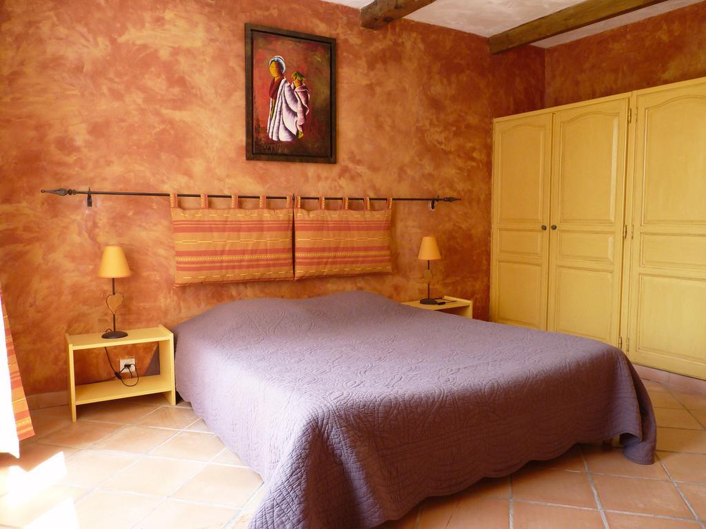 Bed and Breakfast Le Mas De Pie Caud Rognes Exteriér fotografie